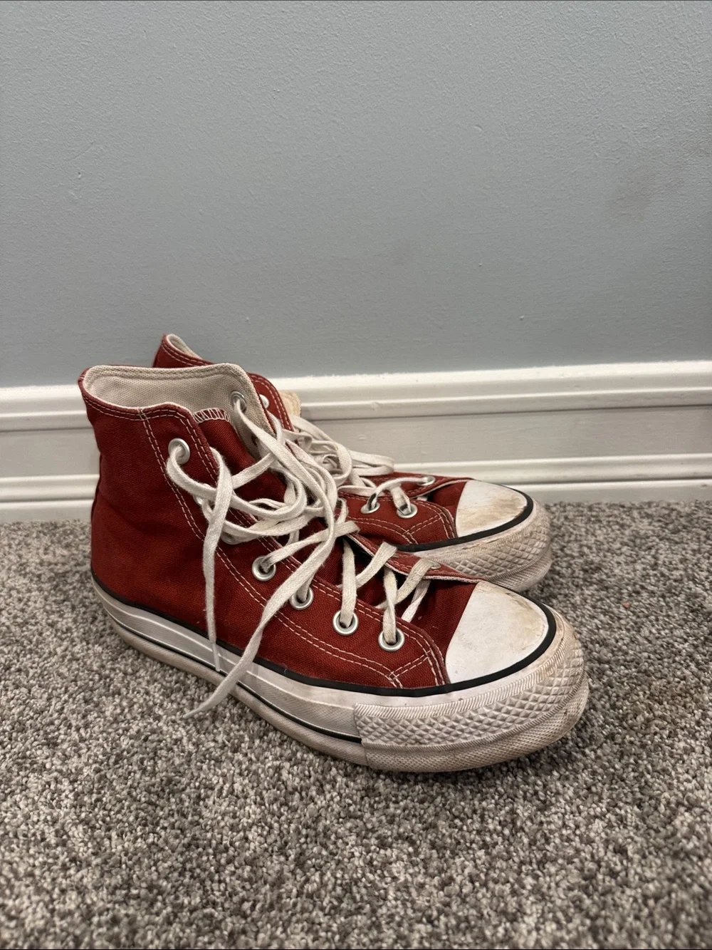Converse All Star Red Canvas High-Tops